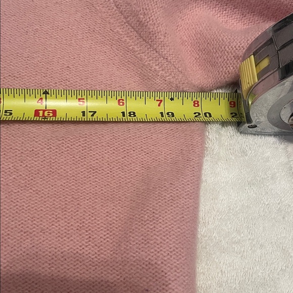 Northern Isles Wool Zip Up Cardigan - Picture 8 of 9